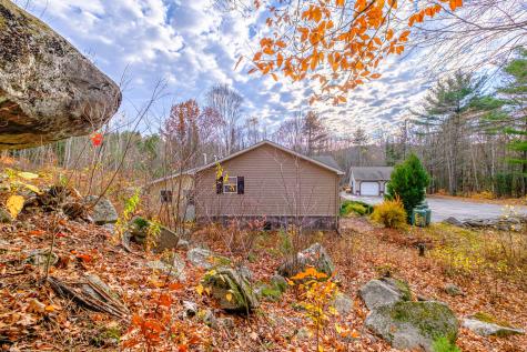 304 Dunn Road Norway ME 04268