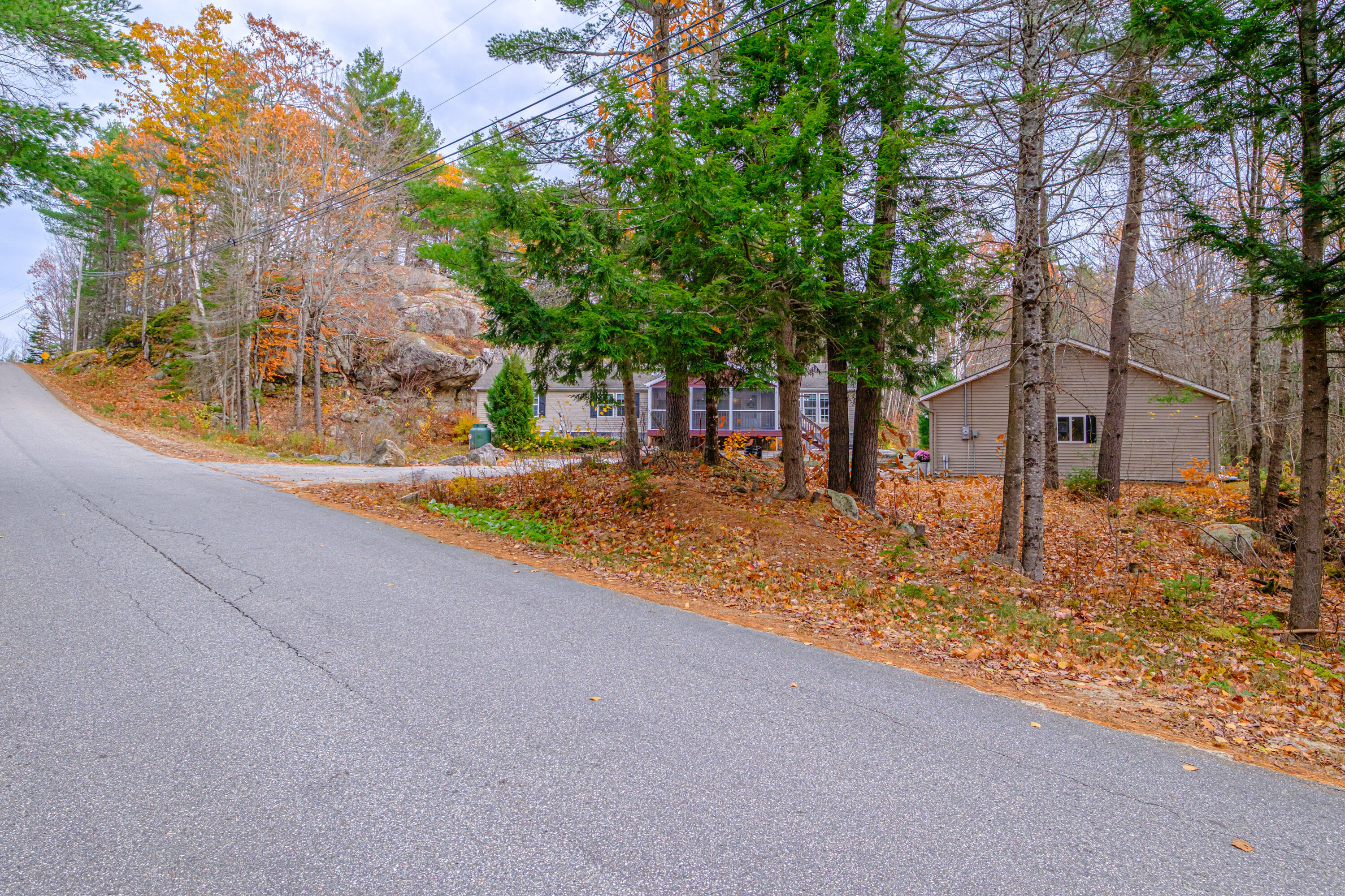 304 Dunn Road Norway ME 04268