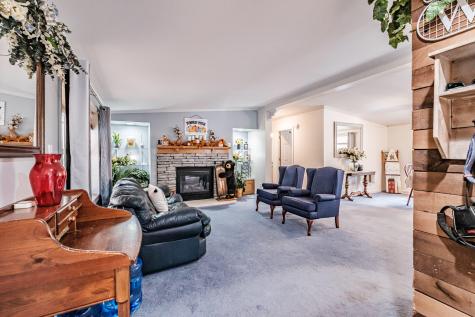 304 Dunn Road Norway ME 04268