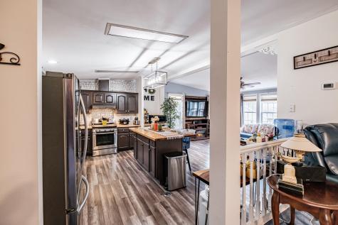 304 Dunn Road Norway ME 04268