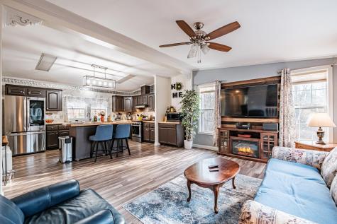 304 Dunn Road Norway ME 04268