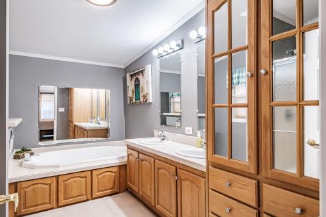 304 Dunn Road Norway ME 04268