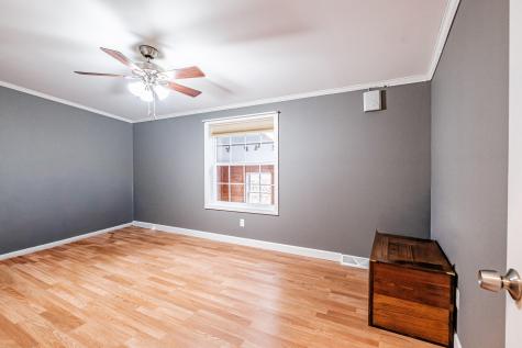 304 Dunn Road Norway ME 04268