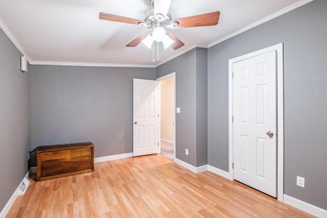 304 Dunn Road Norway ME 04268