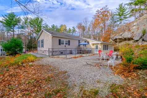 304 Dunn Road Norway ME 04268