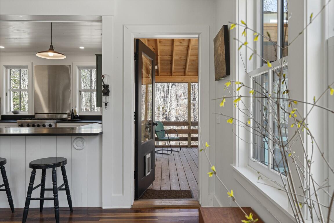 144 Merry Island Road Edgecomb ME 04556