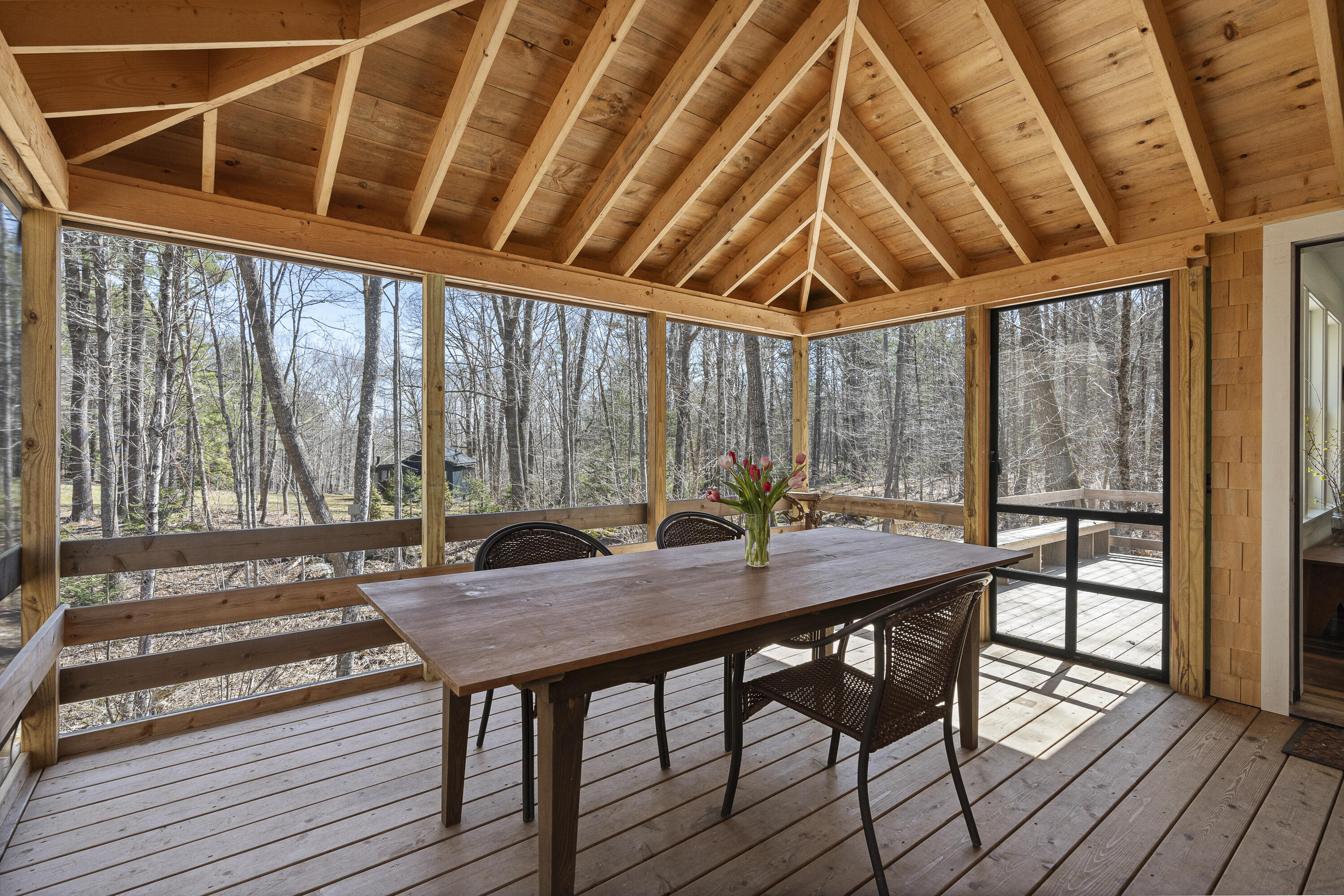 144 Merry Island Road Edgecomb ME 04556