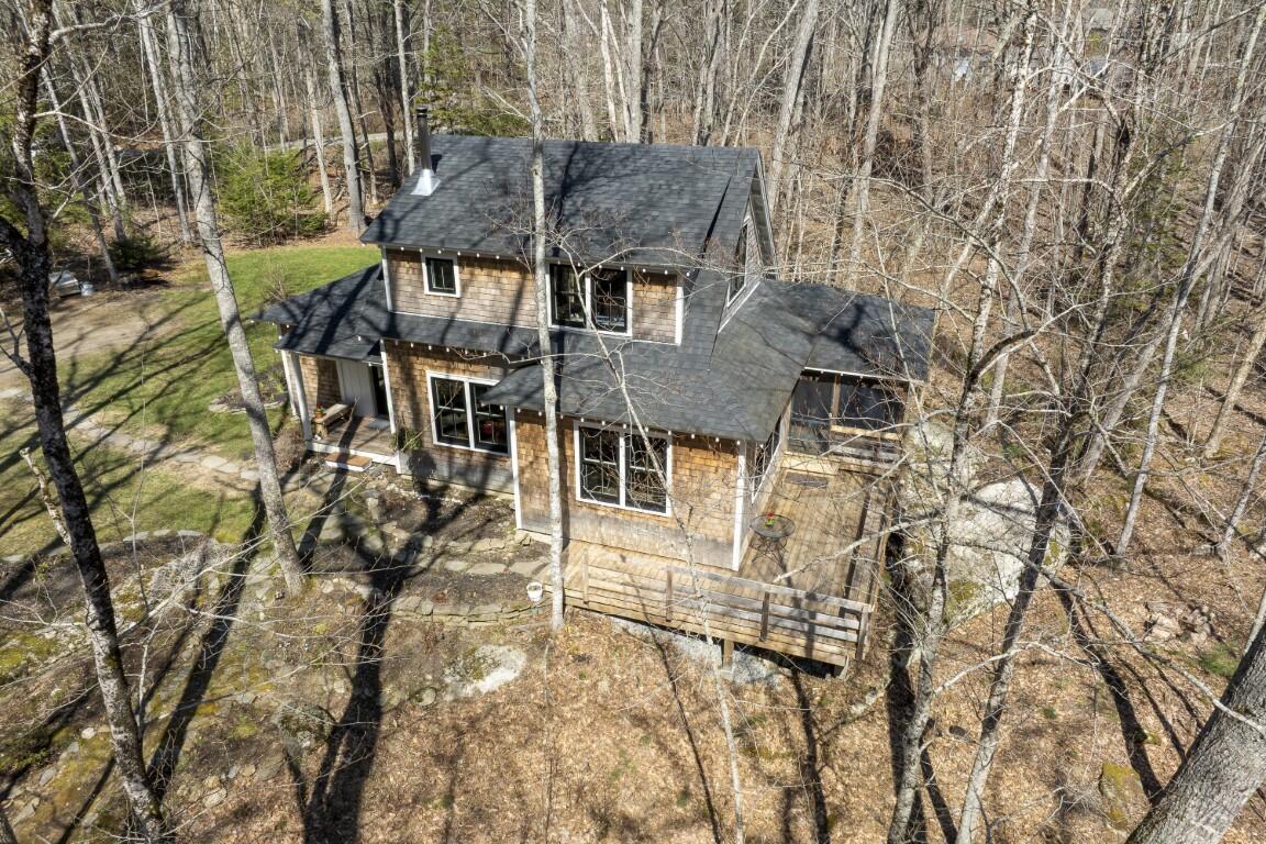 144 Merry Island Road Edgecomb ME 04556