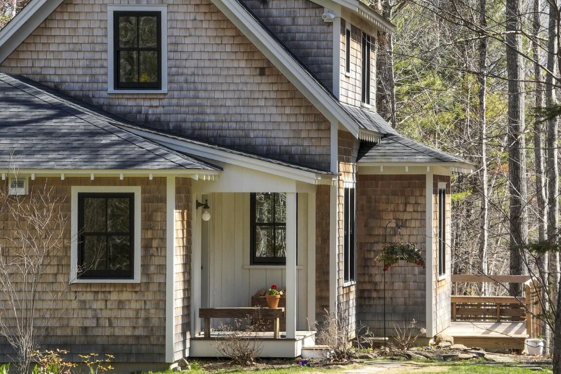 144 Merry Island Road Edgecomb ME 04556