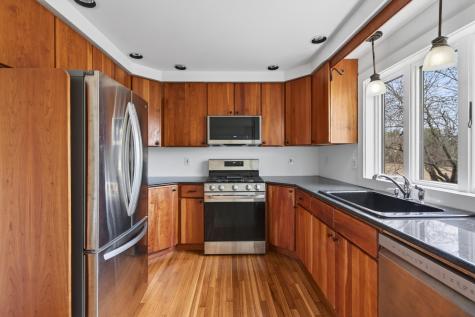 17 Stone Ridge Drive Brunswick ME 04011