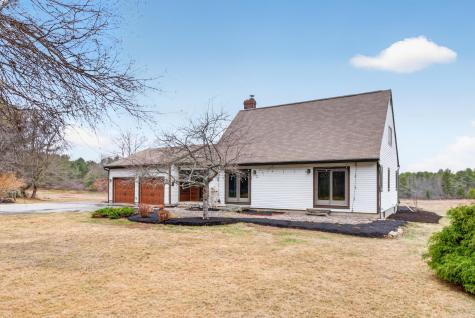 17 Stone Ridge Drive Brunswick ME 04011