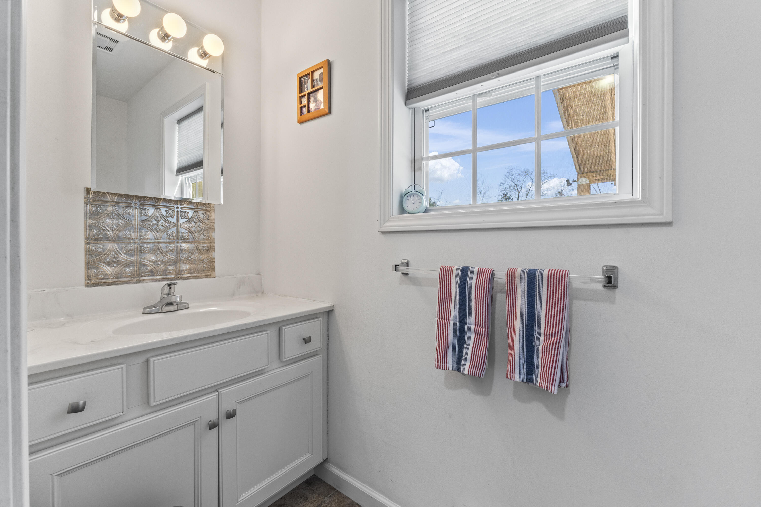 6 Jackson Lane Kennebunk ME 04043