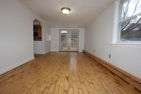 38 Smith Street Auburn ME 04210