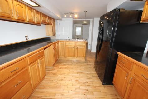 38 Smith Street Auburn ME 04210