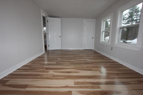 38 Smith Street Auburn ME 04210
