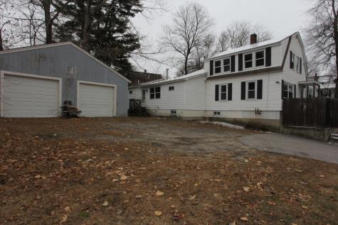 38 Smith Street Auburn ME 04210
