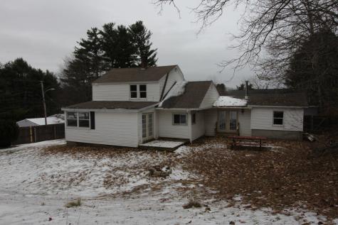 38 Smith Street Auburn ME 04210