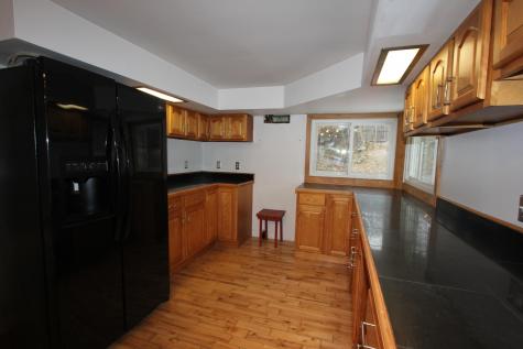38 Smith Street Auburn ME 04210