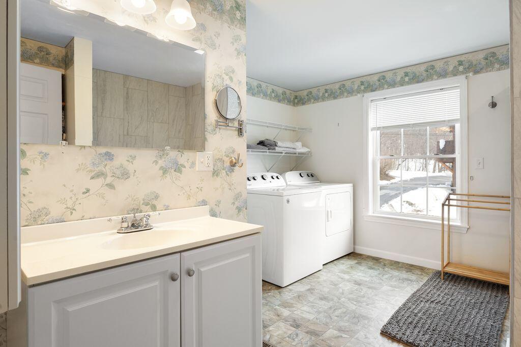 30 Deane Street Ellsworth ME 04605