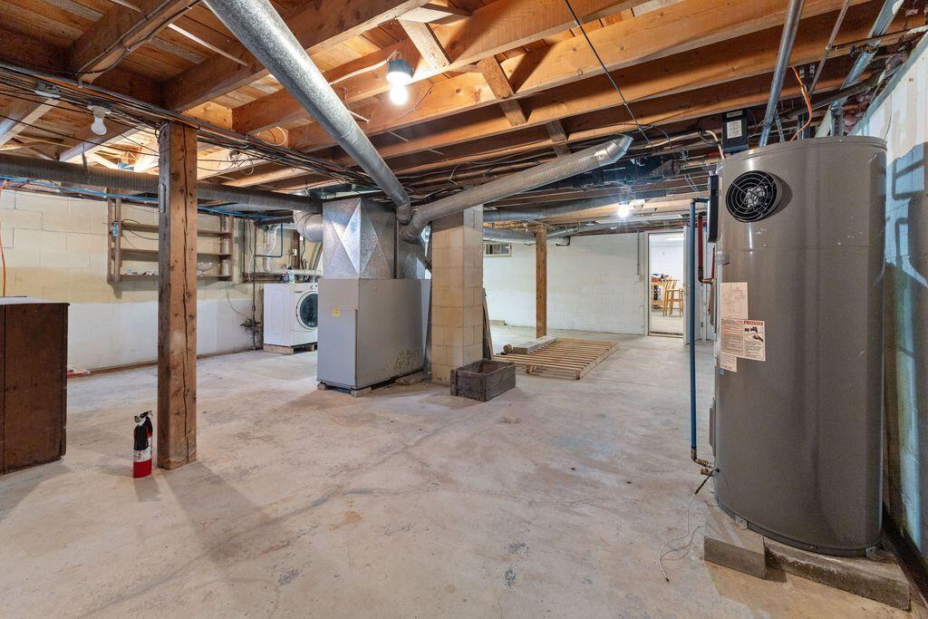 30 Deane Street Ellsworth ME 04605