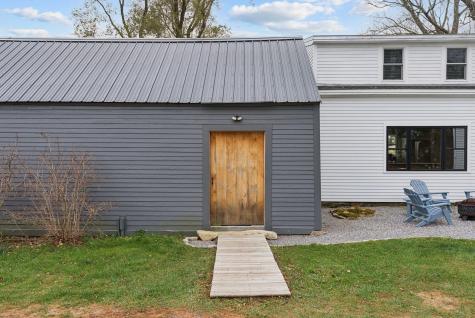 10 Round Hill Lane Brunswick ME 04011