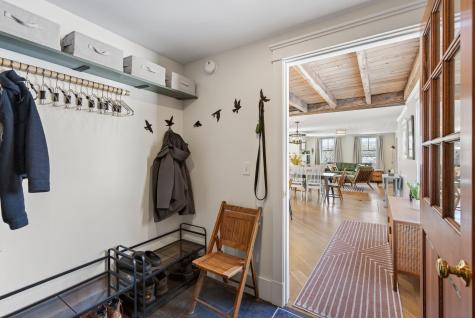 10 Round Hill Lane Brunswick ME 04011