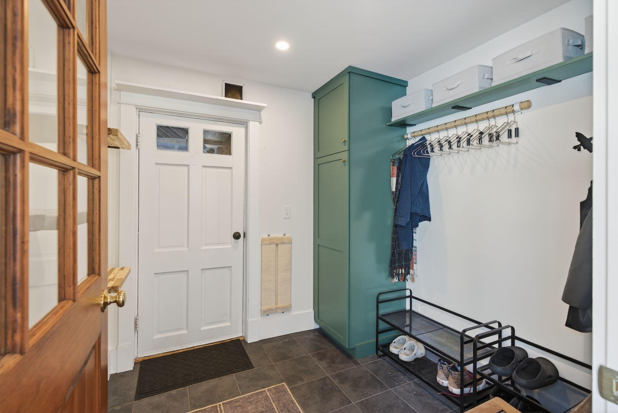 10 Round Hill Lane Brunswick ME 04011