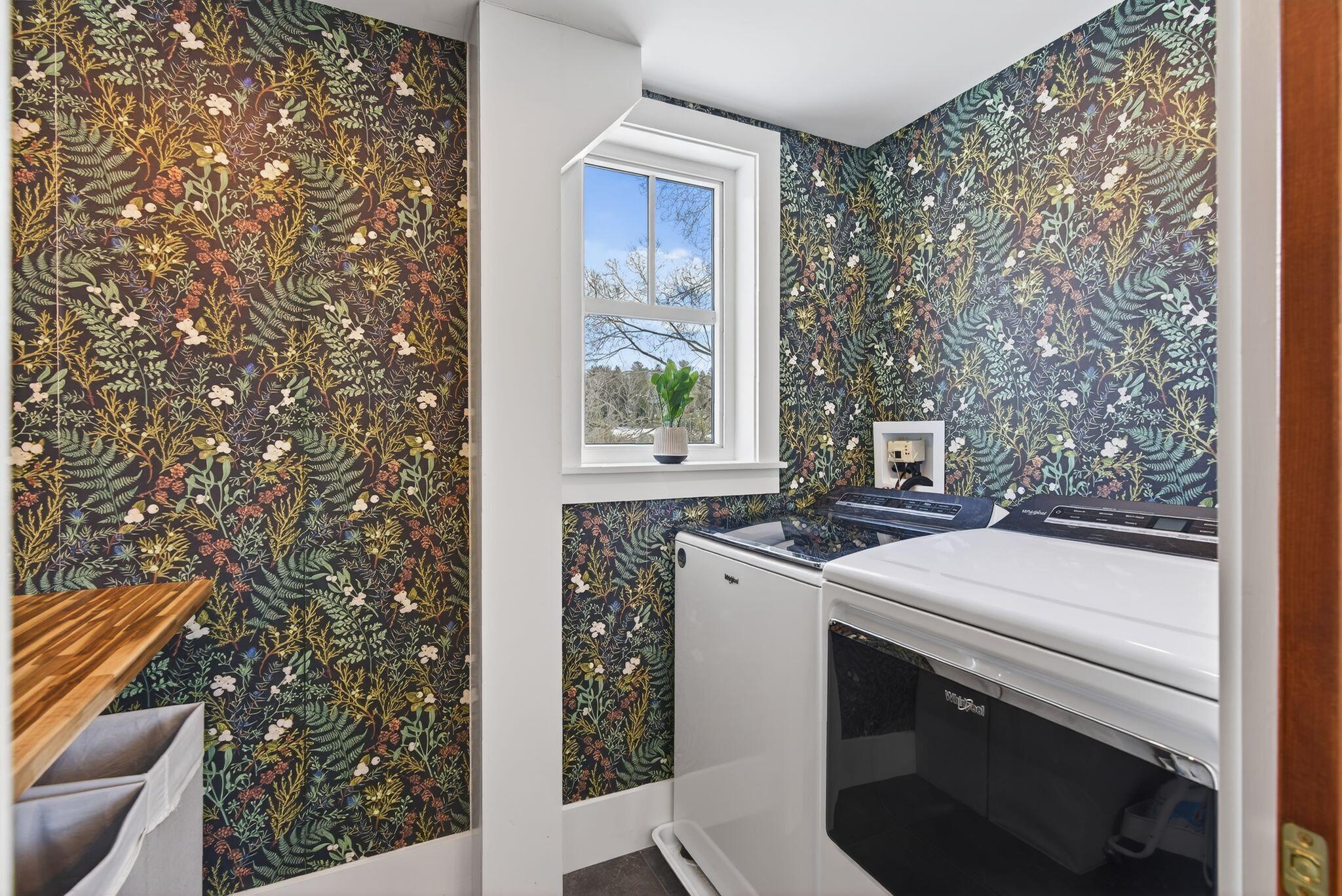 10 Round Hill Lane Brunswick ME 04011