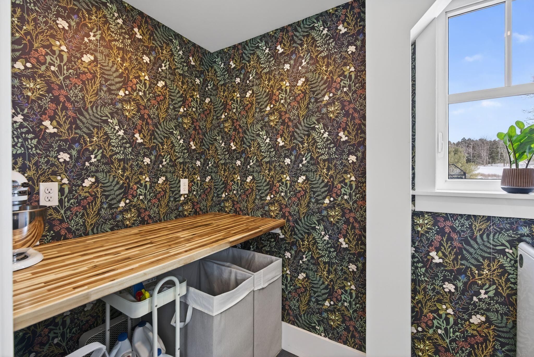 10 Round Hill Lane Brunswick ME 04011