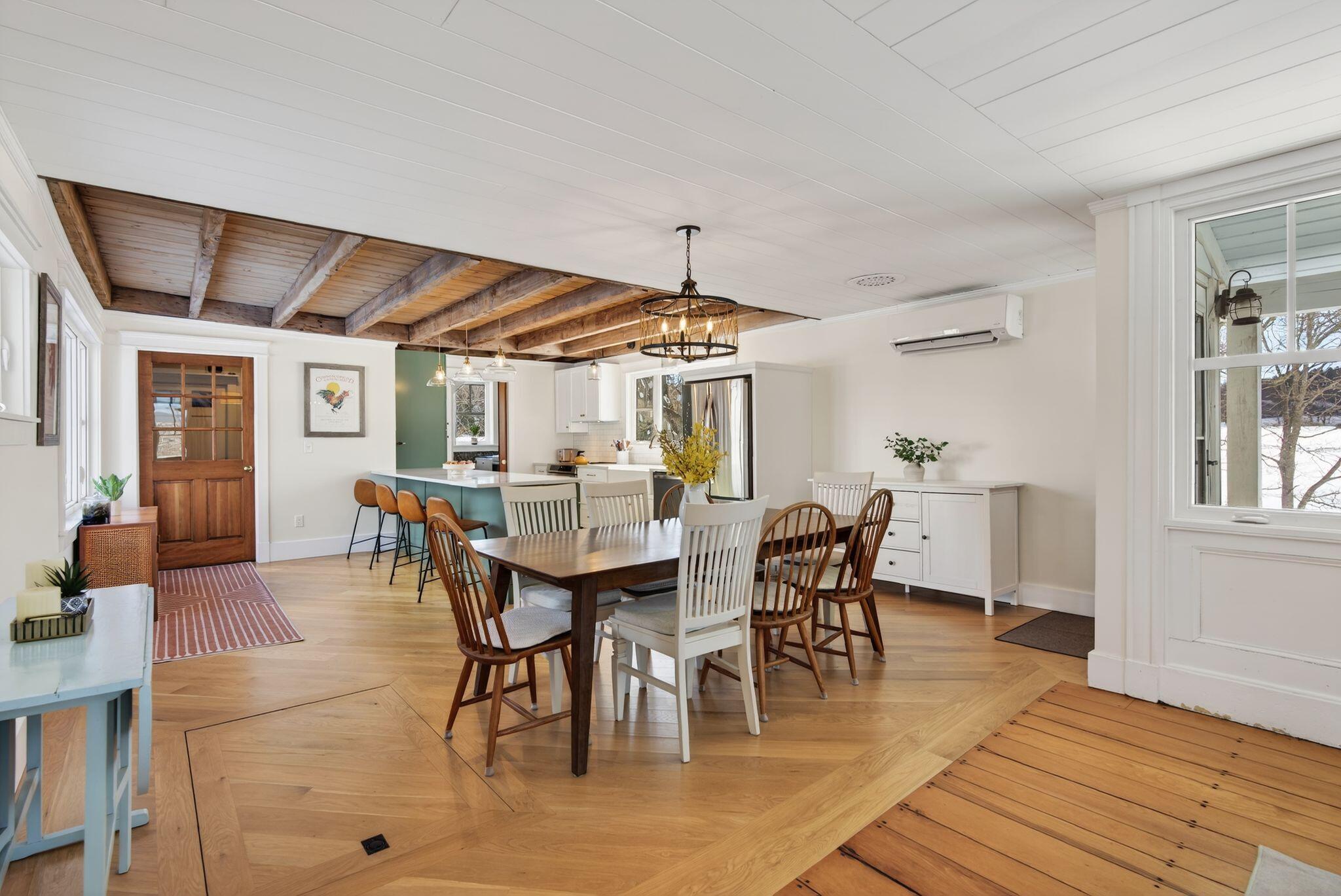 10 Round Hill Lane Brunswick ME 04011