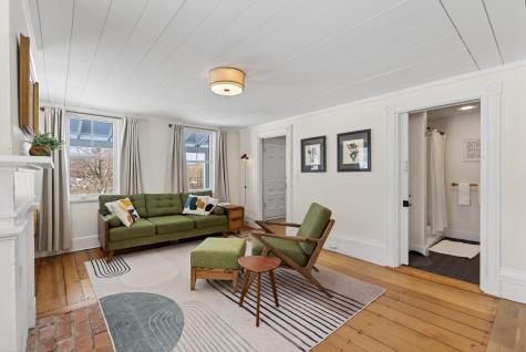 10 Round Hill Lane Brunswick ME 04011