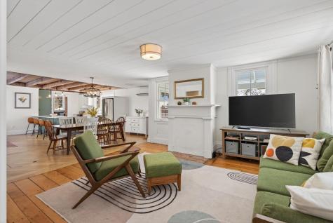 10 Round Hill Lane Brunswick ME 04011