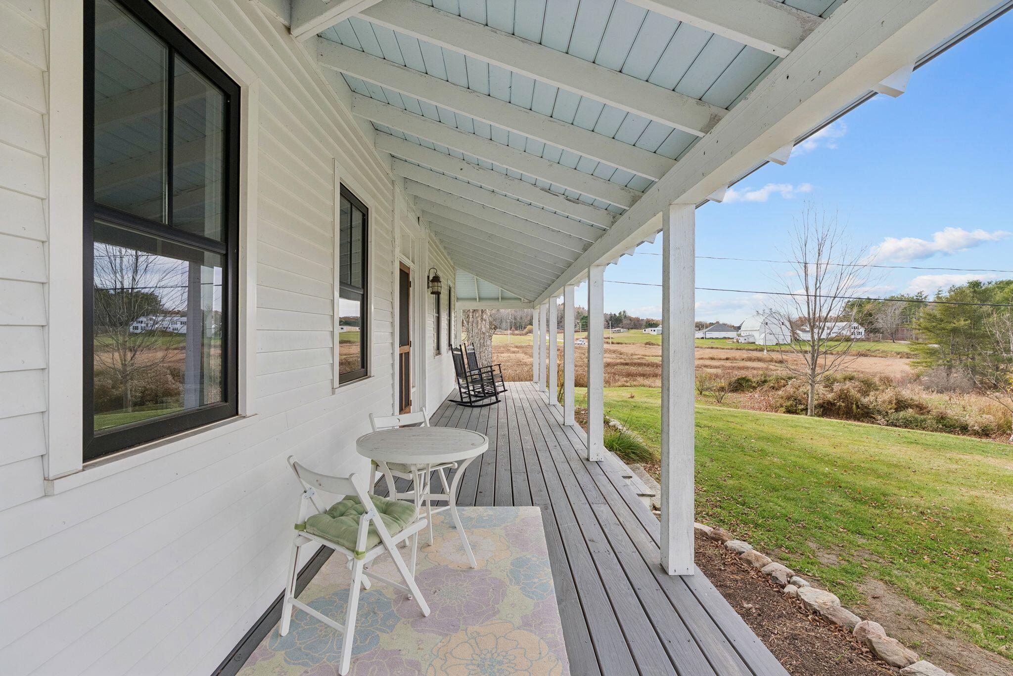 10 Round Hill Lane Brunswick ME 04011