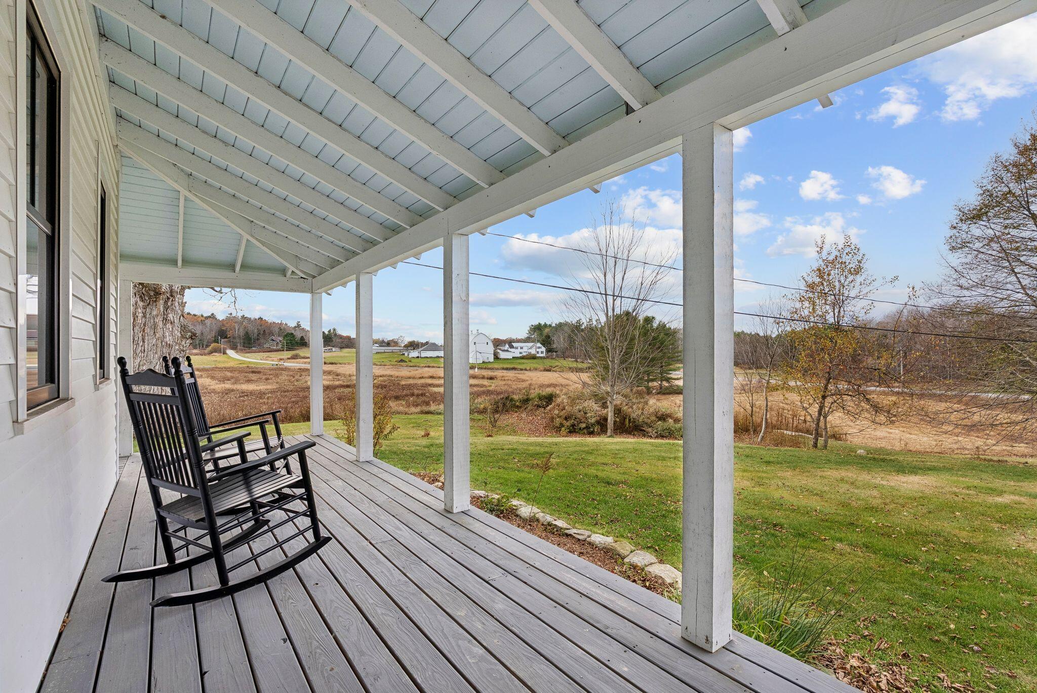 10 Round Hill Lane Brunswick ME 04011