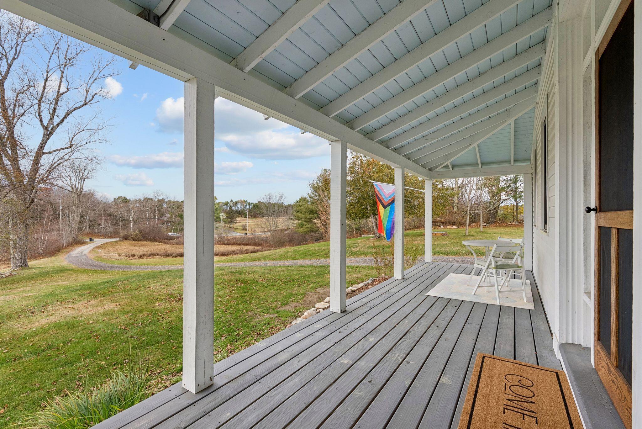 10 Round Hill Lane Brunswick ME 04011