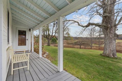 10 Round Hill Lane Brunswick ME 04011