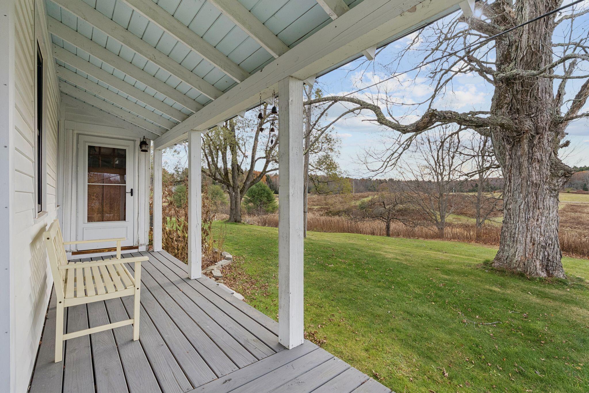 10 Round Hill Lane Brunswick ME 04011