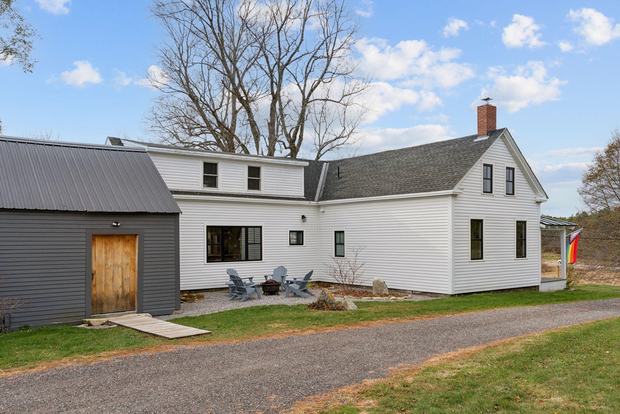 10 Round Hill Lane Brunswick ME 04011