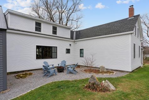 10 Round Hill Lane Brunswick ME 04011