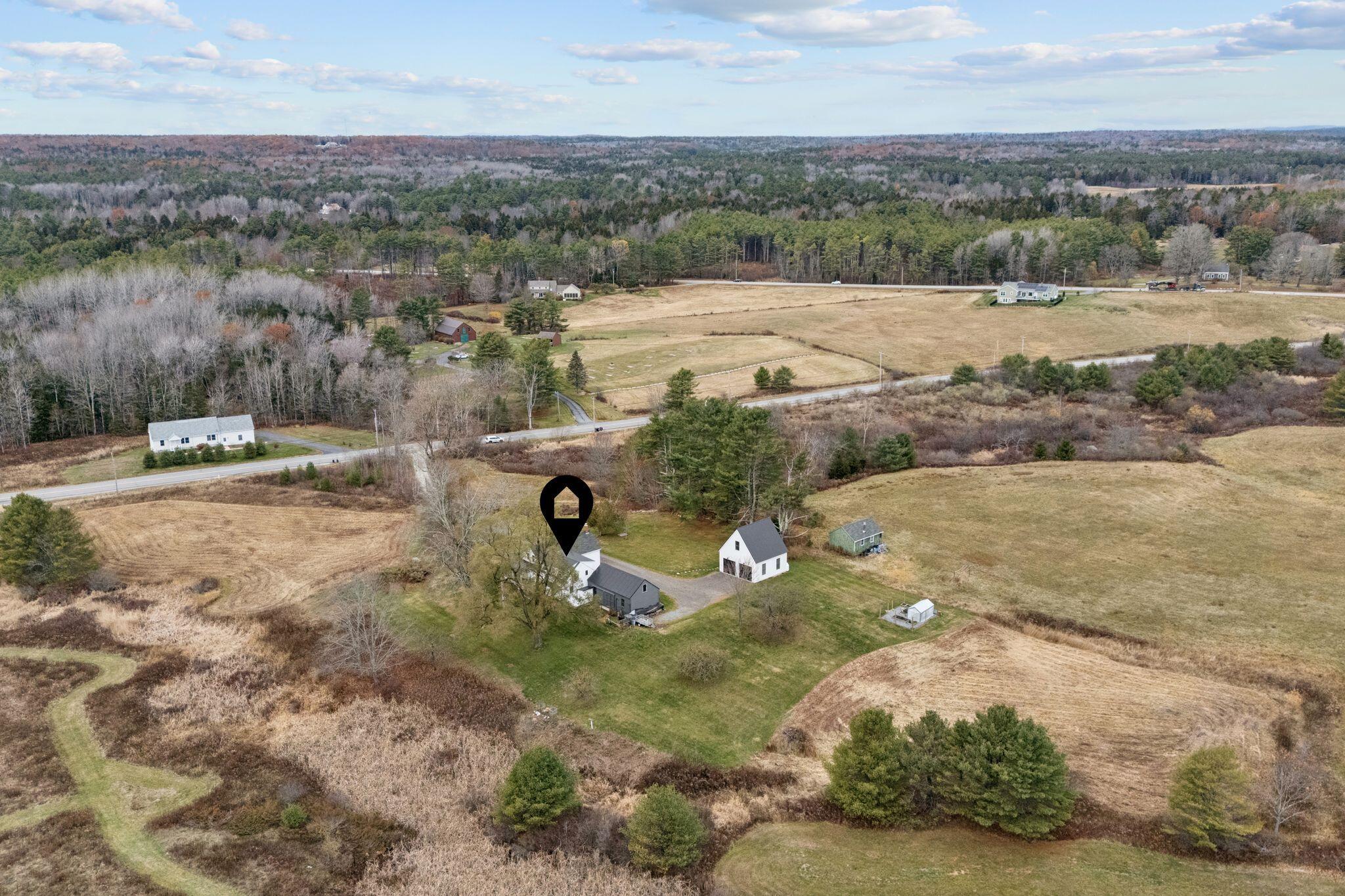 10 Round Hill Lane Brunswick ME 04011