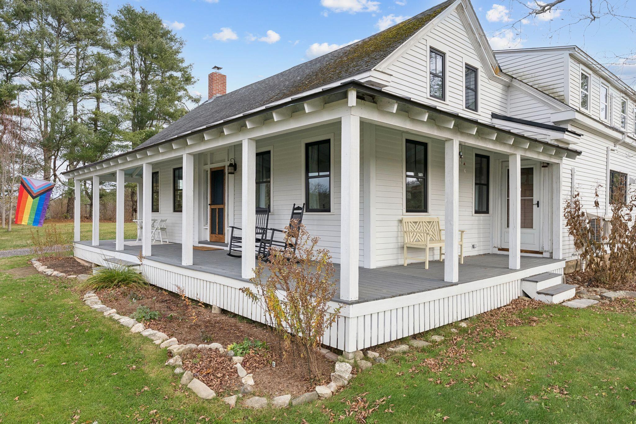 10 Round Hill Lane Brunswick ME 04011