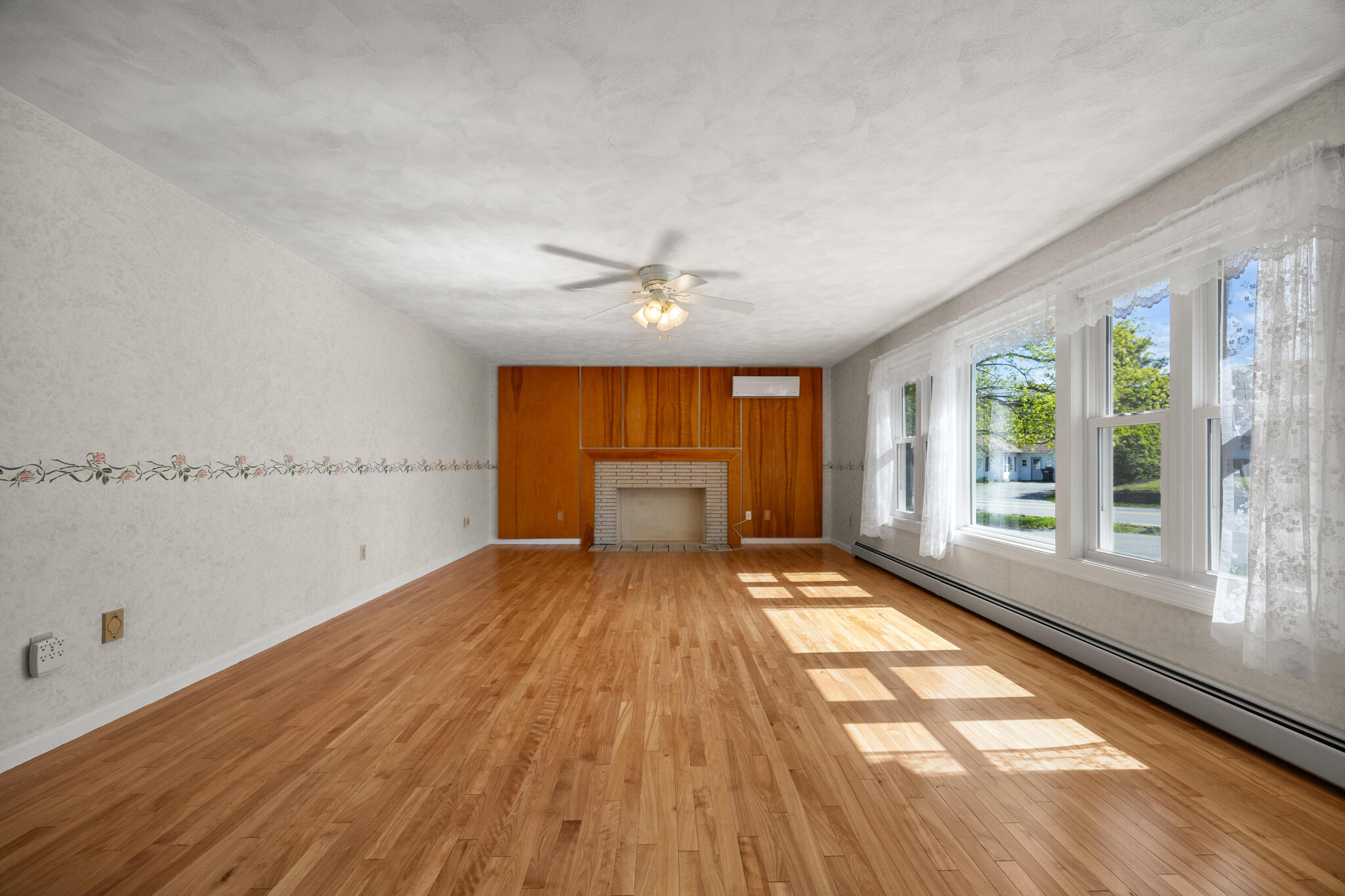 164 Dewitt Avenue Bangor ME 04401