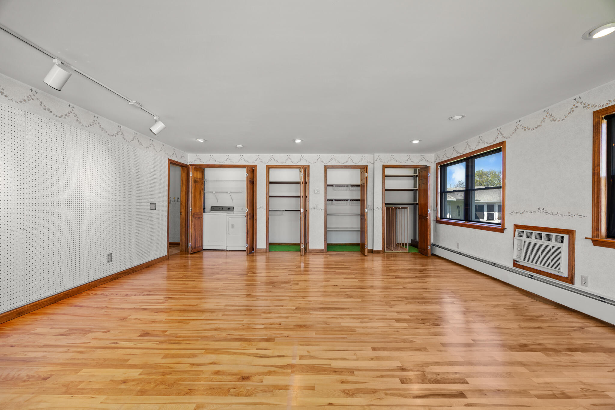 164 Dewitt Avenue Bangor ME 04401