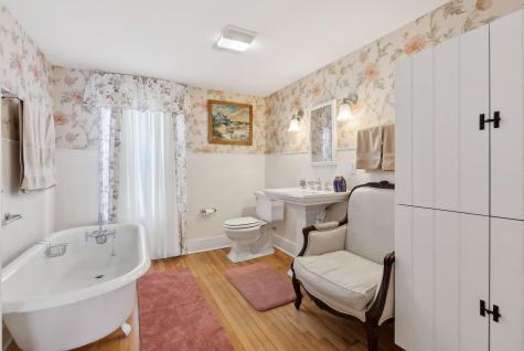 18 Potter Street Brunswick ME 04011