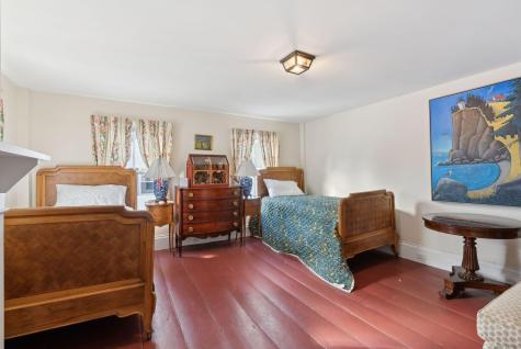 18 Potter Street Brunswick ME 04011