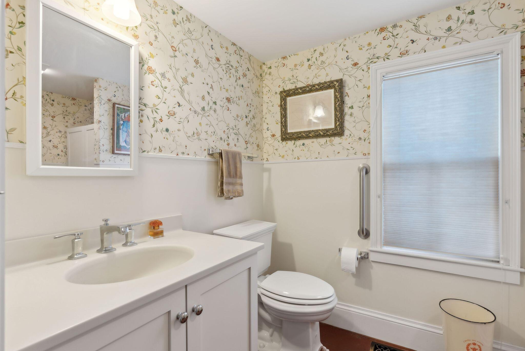 18 Potter Street Brunswick ME 04011