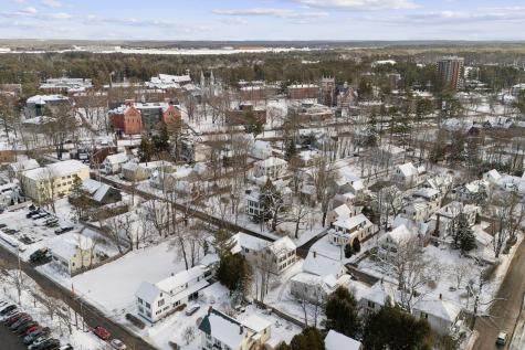 18 Potter Street Brunswick ME 04011