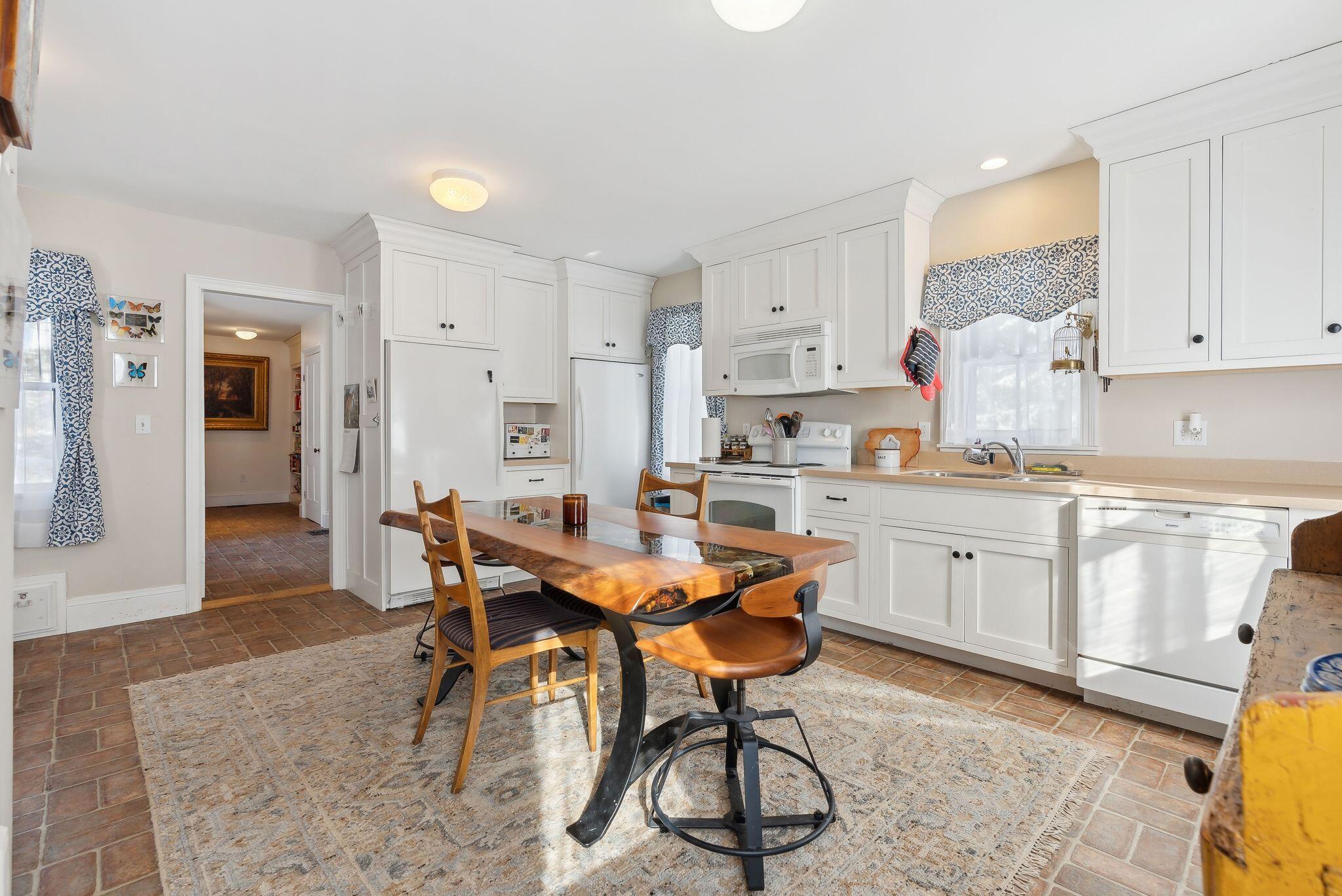 18 Potter Street Brunswick ME 04011