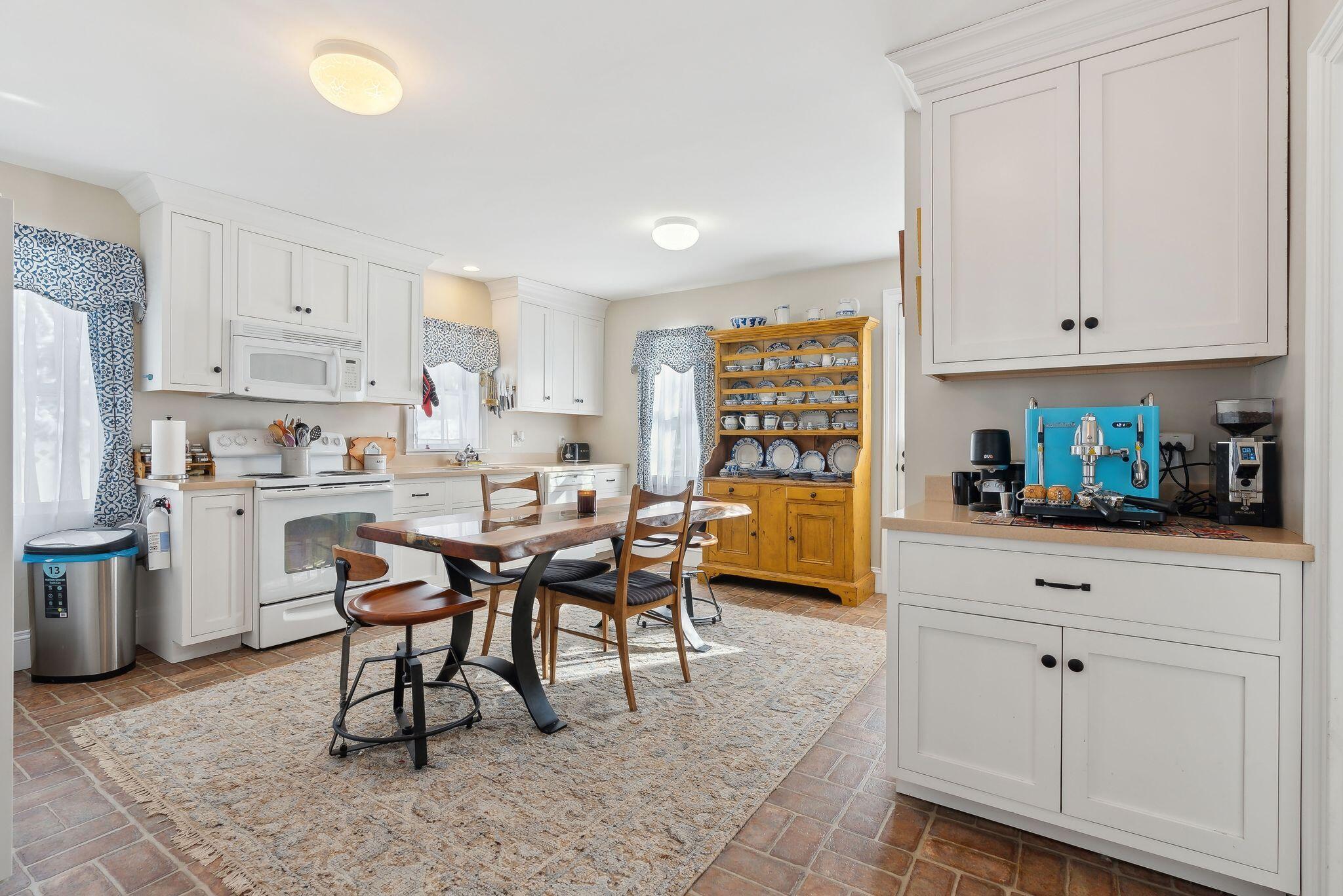 18 Potter Street Brunswick ME 04011