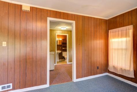 341 Pond Road Lewiston ME 04240